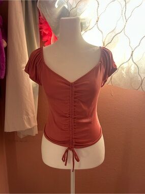 Ruched Rust Short Sleeve Crop Top